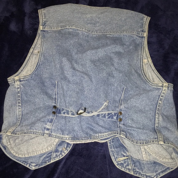 Jean Jacket Short Sleeves - Picture 2 of 2